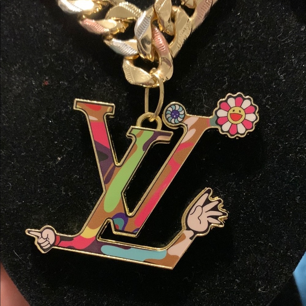Uber Rare Louis Vuitton Stamped Takashi Murakami Pendant w/generic Chain - Picture 2 of 7